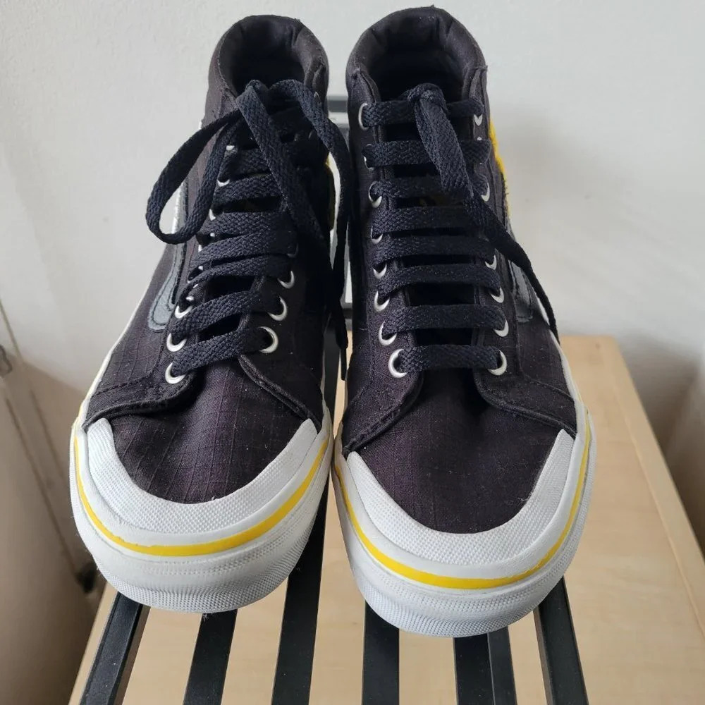 VANS National Geographic Sk8-Hi Reissue Black & Yellow Sneakers (Women Size: 5) - Picture 2 of 13